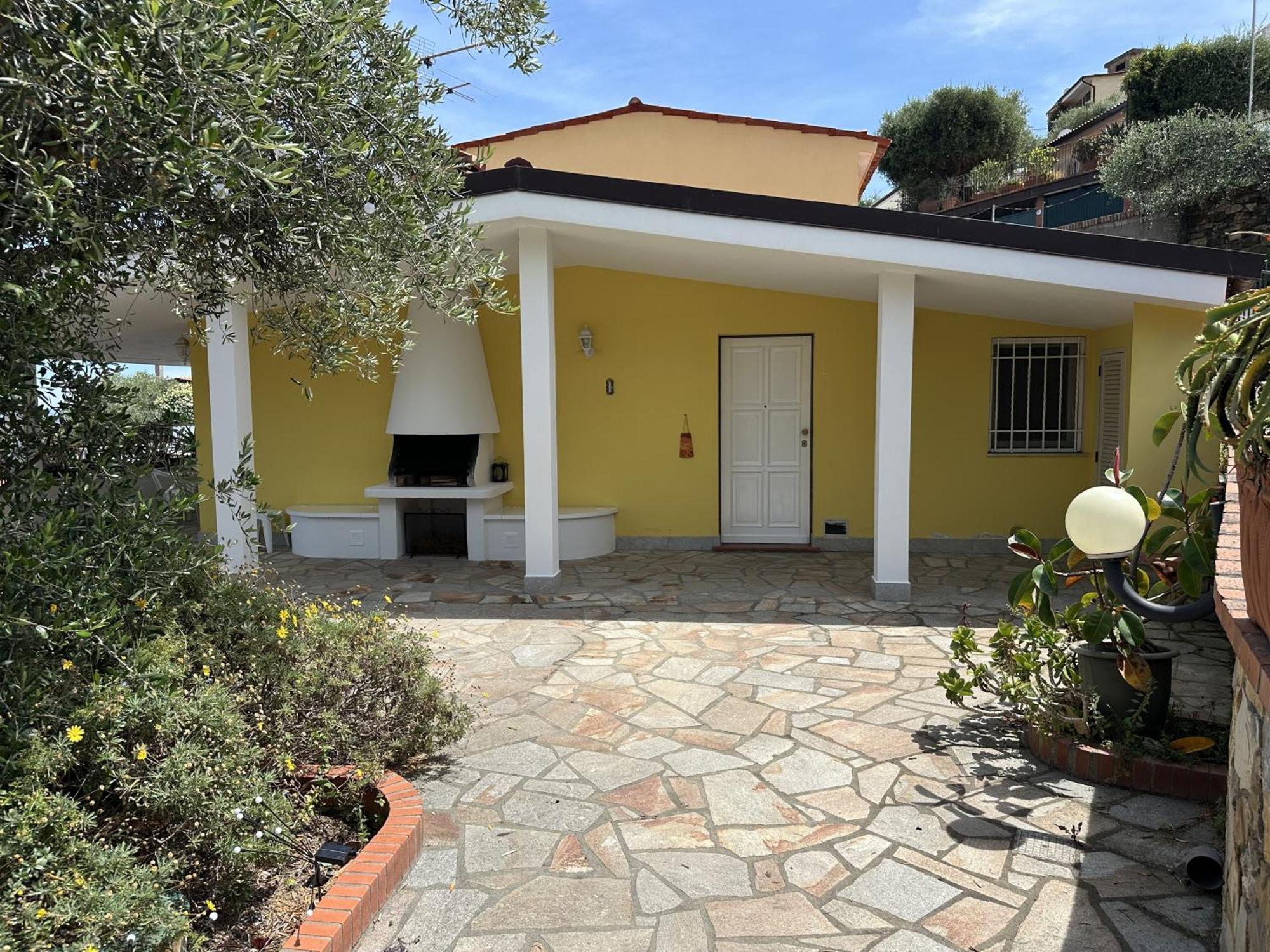 Villa Jone Ντιάνο Μαρίνα Εξωτερικό φωτογραφία
